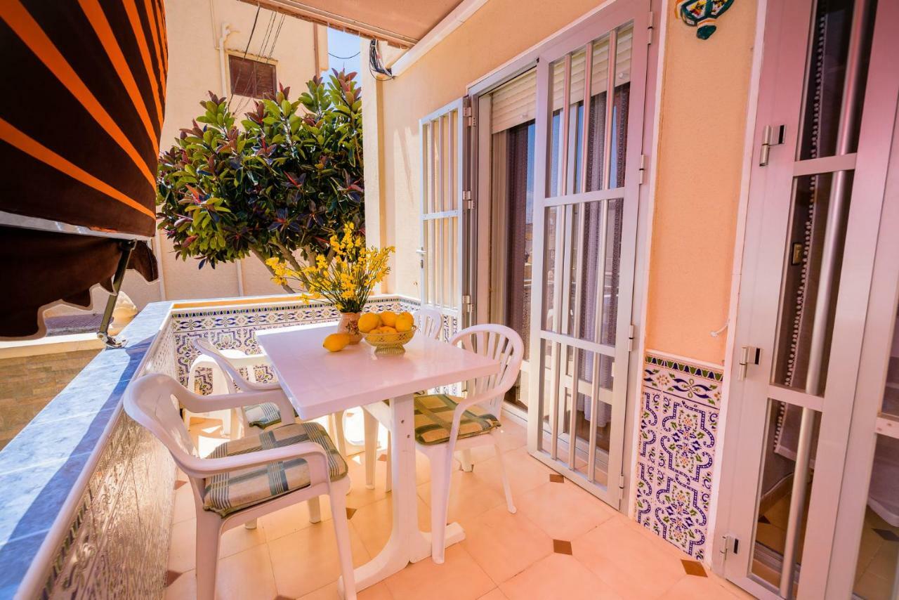 Playa La Mata - Apartamento "Limonka" Ngoại thất bức ảnh